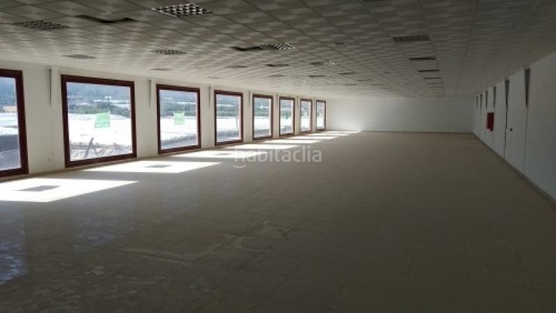 Foto ed14a1ac-b3a6-4ee2-9621-c35199c6ddc2. Fabrikhalle in Berja Foto ed14a1ac-b3a6-4ee2-9621-c35199c6ddc2. Fabrikhalle in Berja