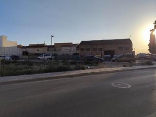 Terreny residencial  Calle calvario. Ultimo solar de 203,05 m2 por 56.000 Terreny residencial  Calle calvario. Ultimo solar de 203,05 m2 por 56.000