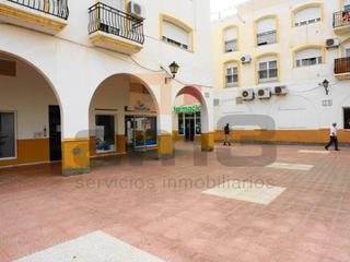 Local Comercial a Vera Ciudad. Se vende local comercial completamente terminado. Local Comercial a Vera Ciudad. Se vende local comercial completamente terminado.