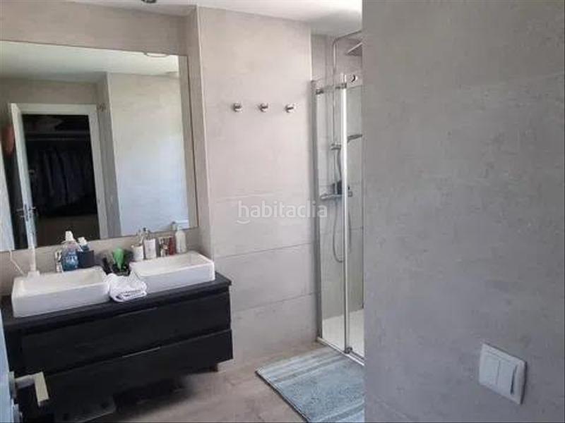 Foto 411615c1-db92-4dac-ac8d-5689a7437341. Casa aparellada amb calefacció aparcament a Centro Comercial-Hospital Torrelodones Foto 411615c1-db92-4dac-ac8d-5689a7437341. Casa aparellada amb calefacció aparcament a Centro Comercial-Hospital Torrelodones