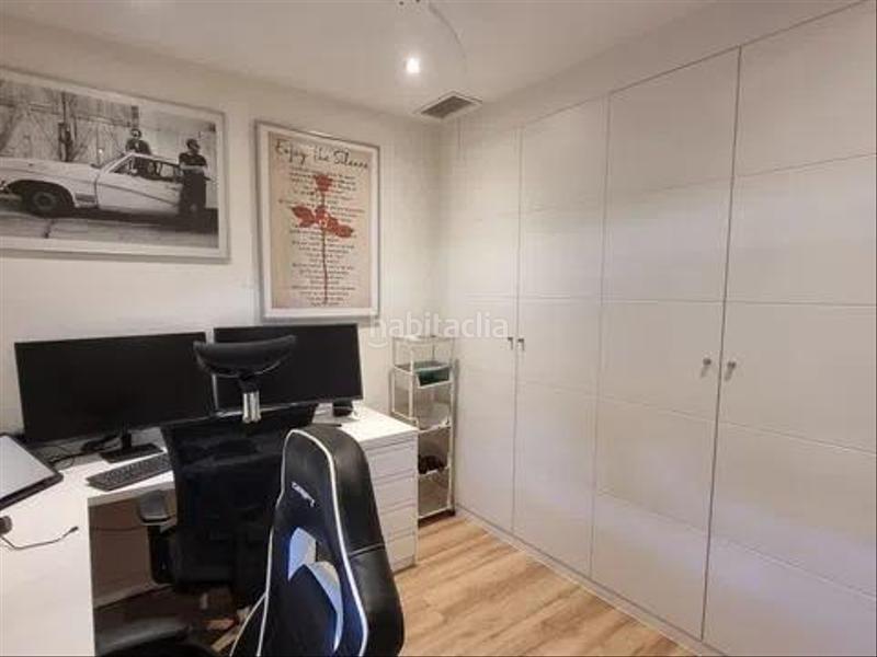 Foto 79ca8e51-b140-47db-afbb-18e1efff2f15. Casa aparellada amb calefacció aparcament a Centro Comercial-Hospital Torrelodones Foto 79ca8e51-b140-47db-afbb-18e1efff2f15. Casa aparellada amb calefacció aparcament a Centro Comercial-Hospital Torrelodones