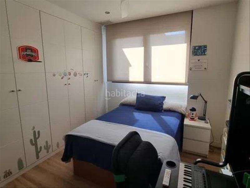 Foto 958ff671-0b93-468c-b0b0-01183cd6d200. Casa aparellada amb calefacció aparcament a Centro Comercial-Hospital Torrelodones Foto 958ff671-0b93-468c-b0b0-01183cd6d200. Casa aparellada amb calefacció aparcament a Centro Comercial-Hospital Torrelodones