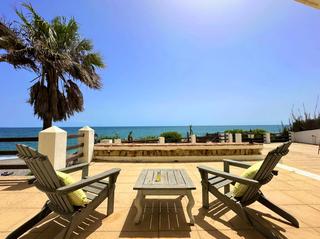 Maison Urbanización punta chullera. Exclusiva villa en primera línea de playa Maison Urbanización punta chullera. Exclusiva villa en primera línea de playa
