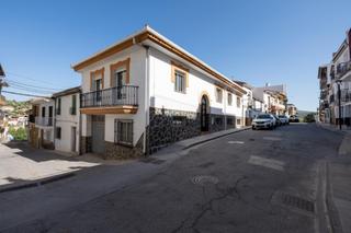 Casa a Benalúa de las Villas. Preciosa casa de reciente construcción en benalúa de las villas Casa a Benalúa de las Villas. Preciosa casa de reciente construcción en benalúa de las villas