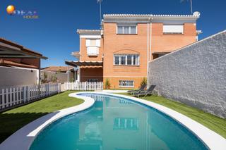 Maison jumelée à Albolote. Casa exclusiva en cortijo del aire Maison jumelée à Albolote. Casa exclusiva en cortijo del aire