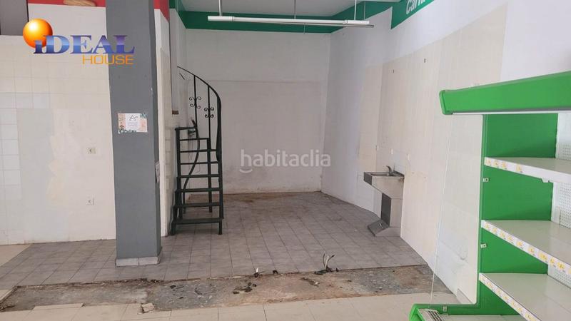 Foto 518e6eb5-e882-40fb-962d-2d45dc31eafd. Lloguer local comercial a calle carmen 1 a Huétor Vega Foto 518e6eb5-e882-40fb-962d-2d45dc31eafd. Lloguer local comercial a calle carmen 1 a Huétor Vega