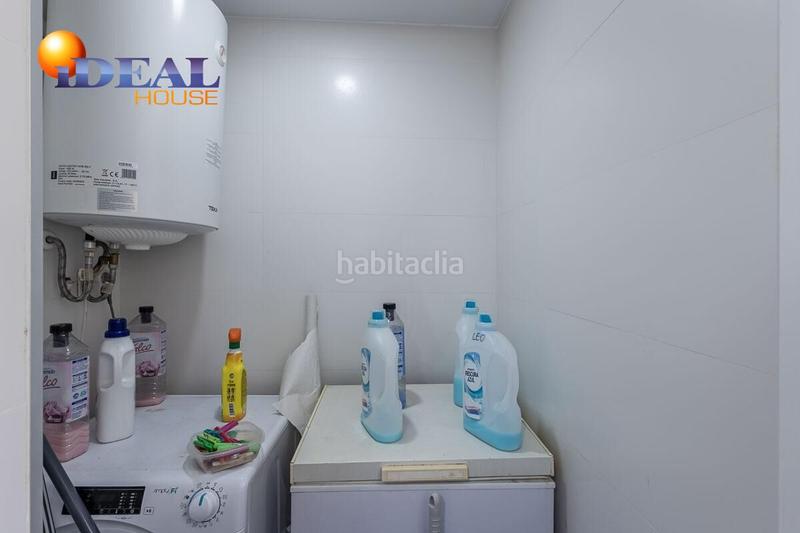 Foto ff139146-48f0-46d2-ace3-a5572971dd2c. Piso en avenida de madrid 14 gran piso en constitución en Granada Foto ff139146-48f0-46d2-ace3-a5572971dd2c. Piso en avenida de madrid 14 gran piso en constitución en Granada