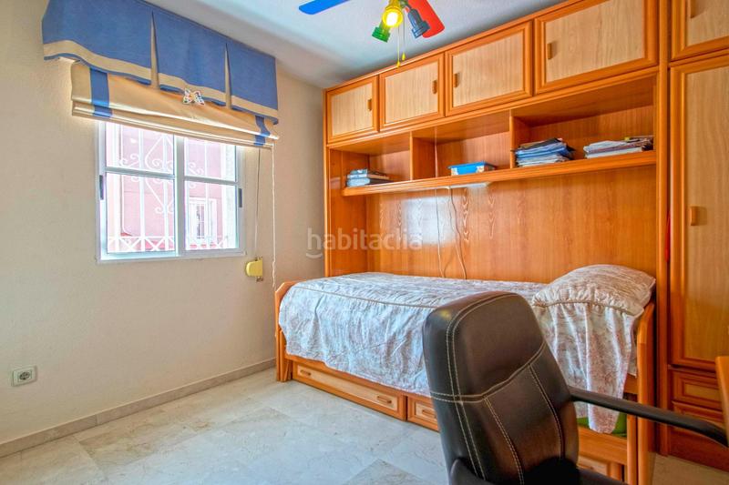 Foto 89be66a1-73ab-4f78-9e01-604970c75bd3. Maison jumelée avec chauffage parking piscine dans Urbadiez - Entrepuentes Sevilla Foto 89be66a1-73ab-4f78-9e01-604970c75bd3. Maison jumelée avec chauffage parking piscine dans Urbadiez - Entrepuentes Sevilla