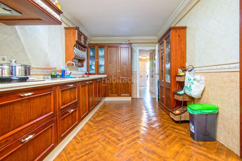 Foto ef2031f0-0f55-4dc8-b956-8ece699ac5eb. Maison jumelée avec chauffage parking piscine dans Urbadiez - Entrepuentes Sevilla Foto ef2031f0-0f55-4dc8-b956-8ece699ac5eb. Maison jumelée avec chauffage parking piscine dans Urbadiez - Entrepuentes Sevilla