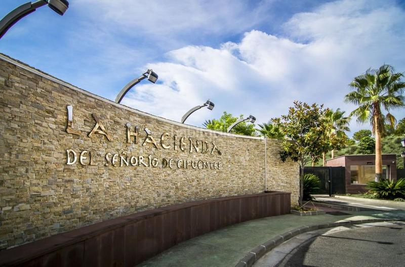 Foto f4c8d63d-1526-4958-9675-399d7efde46f. Àtic a calle torre campanillas 7 a La Alquería Benahavís Foto f4c8d63d-1526-4958-9675-399d7efde46f. Àtic a calle torre campanillas 7 a La Alquería Benahavís