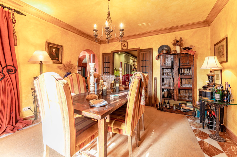 Foto 0d877bce-58c4-4130-a097-49aca4c32d0d. Chalet mit parking in Benahavís pueblo Benahavís Foto 0d877bce-58c4-4130-a097-49aca4c32d0d. Chalet mit parking in Benahavís pueblo Benahavís