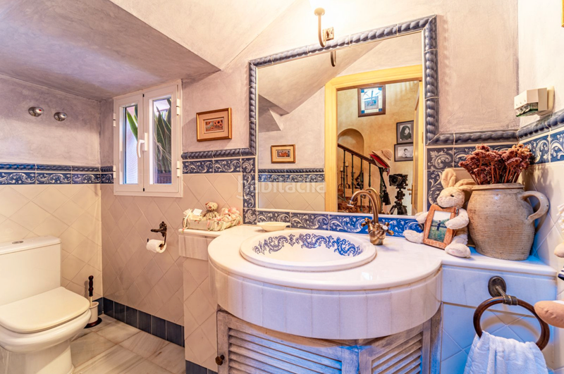 Foto 49d5e25b-b1f2-45a7-b6e4-0c11ba2debb5. Chalet mit parking in Benahavís pueblo Benahavís Foto 49d5e25b-b1f2-45a7-b6e4-0c11ba2debb5. Chalet mit parking in Benahavís pueblo Benahavís