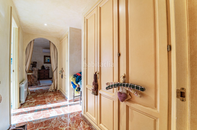 Foto 4ee9e3a8-60ac-4a66-823b-a956d6ff1b41. Chalet mit parking in Benahavís pueblo Benahavís Foto 4ee9e3a8-60ac-4a66-823b-a956d6ff1b41. Chalet mit parking in Benahavís pueblo Benahavís