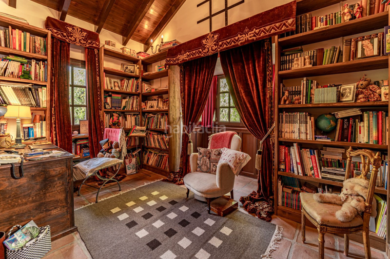 Foto a498cb03-6c98-416b-a7d2-f659a26202d6. Chalet mit parking in Benahavís pueblo Benahavís Foto a498cb03-6c98-416b-a7d2-f659a26202d6. Chalet mit parking in Benahavís pueblo Benahavís