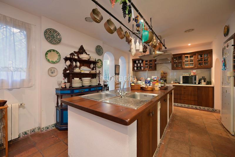 Foto e31b5d00-08c3-4a51-abe5-71fe5a676701. Chalet in calle 4 a 12 in Guadalmina Baja Marbella Foto e31b5d00-08c3-4a51-abe5-71fe5a676701. Chalet in calle 4 a 12 in Guadalmina Baja Marbella