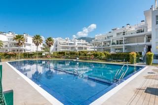 Rent Flat in Calle la pacheca alta 22. Benahavís: su oportunidad dorada de inversión y lujo en la costa Rent Flat in Calle la pacheca alta 22. Benahavís: su oportunidad dorada de inversión y lujo en la costa