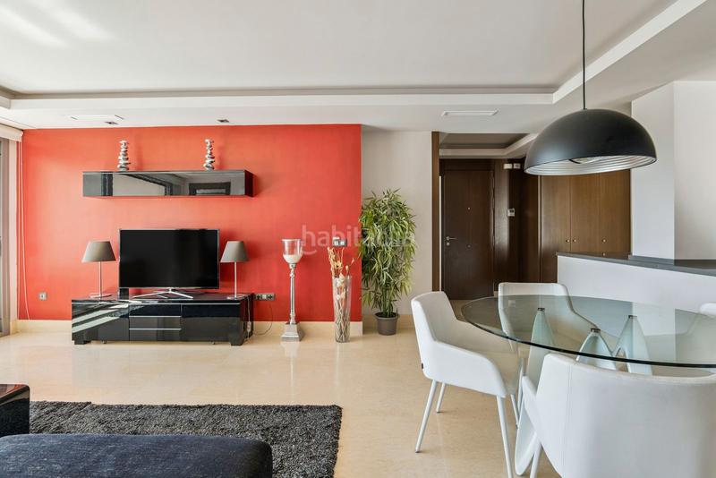 Foto 1f8078e7-9da3-49b1-a657-4fa494120484. Piso en urbanizacion los aguilares 3a potencial único en los arrayanes en Benahavís Foto 1f8078e7-9da3-49b1-a657-4fa494120484. Piso en urbanizacion los aguilares 3a potencial único en los arrayanes en Benahavís