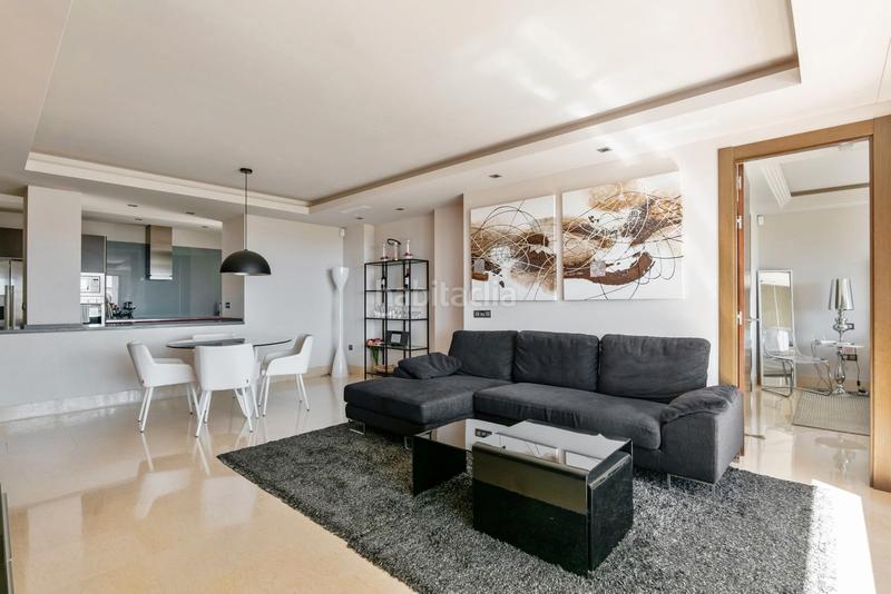 Foto 5eeb751b-c8b3-4fb5-a469-9b7417ae9fb2. Piso en urbanizacion los aguilares 3a potencial único en los arrayanes en Benahavís Foto 5eeb751b-c8b3-4fb5-a469-9b7417ae9fb2. Piso en urbanizacion los aguilares 3a potencial único en los arrayanes en Benahavís