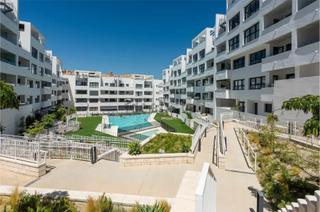Apartament a Sierra de Estepona - Avda. de Andalucía. Apartamento nuevo de 2 dormitorios en estepona gardens situado e Apartament a Sierra de Estepona - Avda. de Andalucía. Apartamento nuevo de 2 dormitorios en estepona gardens situado e