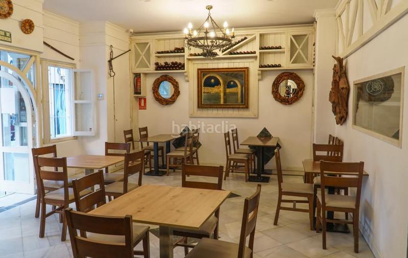 Foto 1a6b1760-4cf0-4971-89a8-7a8439adf691. Local comercial a Puerto Deportivo Fuengirola Foto 1a6b1760-4cf0-4971-89a8-7a8439adf691. Local comercial a Puerto Deportivo Fuengirola