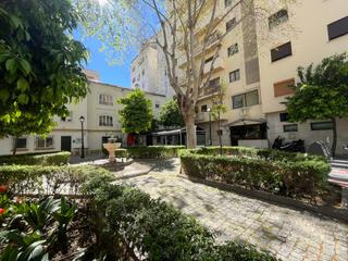 Apartament a Plaza juan de la rosa 1. Amplio y luminoso piso de 4 dormitorios y 2 cuartos de baño en e Apartament a Plaza juan de la rosa 1. Amplio y luminoso piso de 4 dormitorios y 2 cuartos de baño en e