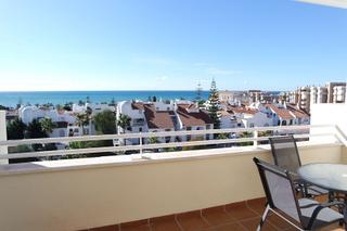 Attique à Urbanización Santa Rosa. Ático dúplex con vistas al mar en torrox costa. Attique à Urbanización Santa Rosa. Ático dúplex con vistas al mar en torrox costa.