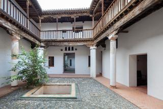 Location Maison jumelée Plaza aliatar. Exclusiva casa morisca del siglo xvi, en el corazón del albaicín Location Maison jumelée Plaza aliatar. Exclusiva casa morisca del siglo xvi, en el corazón del albaicín