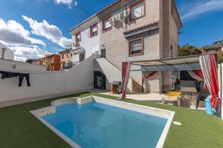 Doppelhaus  La romanza. Se vende amplia vivienda con todas las comodidades, ideal para d Doppelhaus  La romanza. Se vende amplia vivienda con todas las comodidades, ideal para d