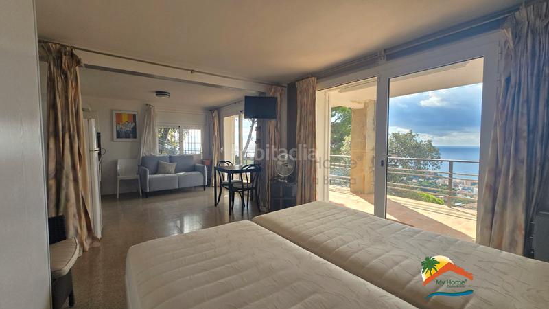 Foto 92425956-8b57-43fd-8a4d-acd35b6f636d. Doppelhaus mit kamin in Roca Grossa Lloret de Mar Foto 92425956-8b57-43fd-8a4d-acd35b6f636d. Doppelhaus mit kamin in Roca Grossa Lloret de Mar