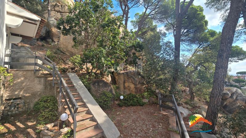 Foto b17fbdb4-7e73-4966-a527-a2a88e939f25. Doppelhaus mit kamin in Roca Grossa Lloret de Mar Foto b17fbdb4-7e73-4966-a527-a2a88e939f25. Doppelhaus mit kamin in Roca Grossa Lloret de Mar