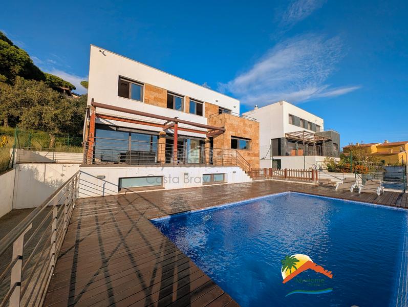 Foto 38fd9b8d-979a-4e8a-8509-2fcd36a3043e. Casa amb calefacció aparcament piscina a Mas Mora-Sant Daniel Tordera Foto 38fd9b8d-979a-4e8a-8509-2fcd36a3043e. Casa amb calefacció aparcament piscina a Mas Mora-Sant Daniel Tordera