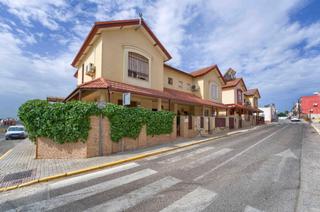 Casa aparellada Avenida segunda. Imaginas llegar a tu hogar ideal cada día? Casa aparellada Avenida segunda. Imaginas llegar a tu hogar ideal cada día?