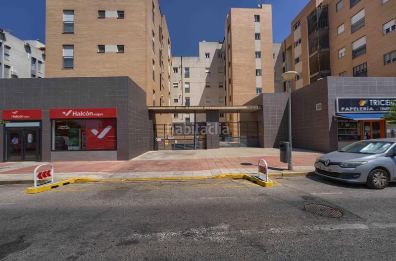 Foto 8733117a-4cb9-49d8-84a2-fdc28130def0. Pis amb aparcament a Nuevo Bulevar Mairena del Aljarafe Foto 8733117a-4cb9-49d8-84a2-fdc28130def0. Pis amb aparcament a Nuevo Bulevar Mairena del Aljarafe