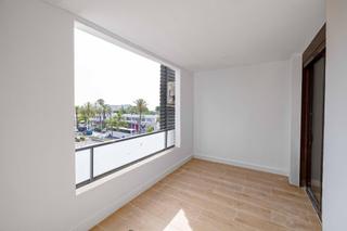 Pis Avenida antonio machado. Dos habitaciones cerca de puerto marina Pis Avenida antonio machado. Dos habitaciones cerca de puerto marina