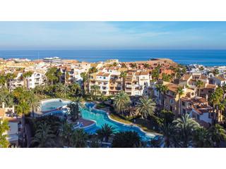 Piccolo appartamento  N/a. Ático dúplex en complejo cerrado aldea del mar, a solo 200 metro Piccolo appartamento  N/a. Ático dúplex en complejo cerrado aldea del mar, a solo 200 metro