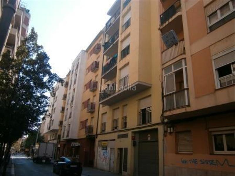 Foto 6e9a5267-aab6-45ee-8ec5-35b083ec680c. Aparcament cotxe a Centre Salt Foto 6e9a5267-aab6-45ee-8ec5-35b083ec680c. Aparcament cotxe a Centre Salt