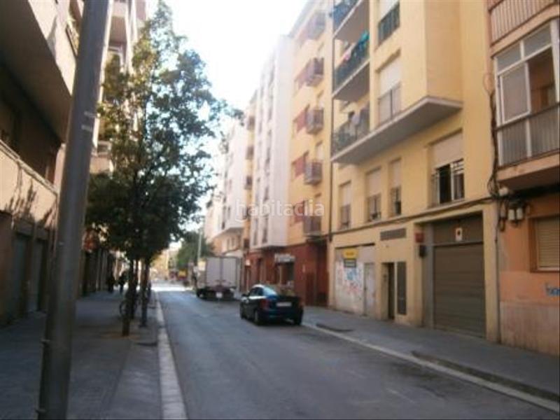 Foto a19d0659-f157-41a2-ae57-f9d797a2da86. Posto auto in Centre Salt Foto a19d0659-f157-41a2-ae57-f9d797a2da86. Posto auto in Centre Salt