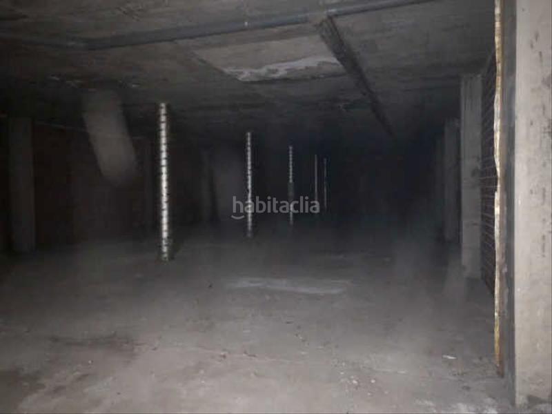 Foto 472b4b49-3cff-4860-9416-8e5f3b06b8e2. Aparcament cotxe a Centre Salt Foto 472b4b49-3cff-4860-9416-8e5f3b06b8e2. Aparcament cotxe a Centre Salt
