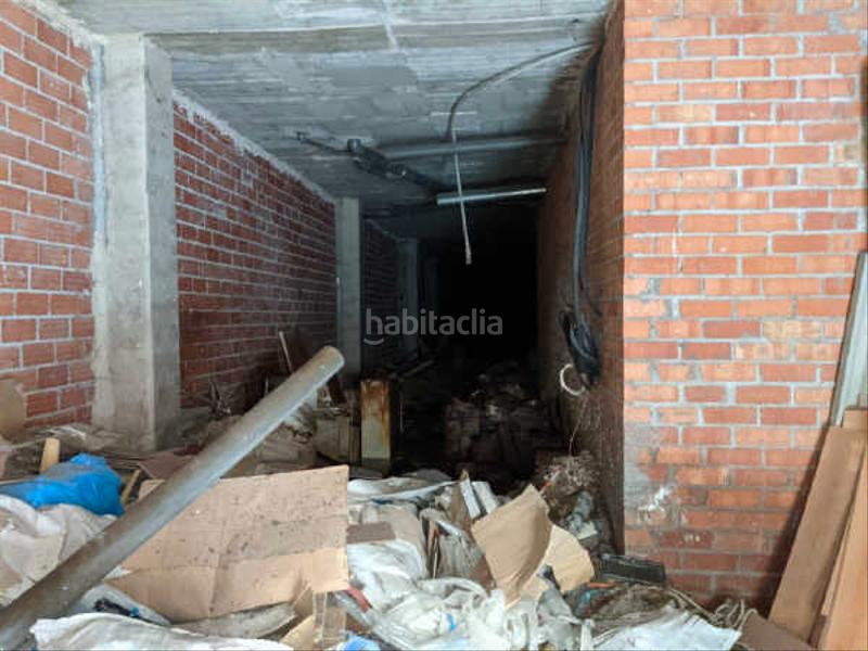 Foto 54aee7b5-3dc1-4d6c-b354-70842ecc22e5. Aparcament cotxe a Centre Salt Foto 54aee7b5-3dc1-4d6c-b354-70842ecc22e5. Aparcament cotxe a Centre Salt