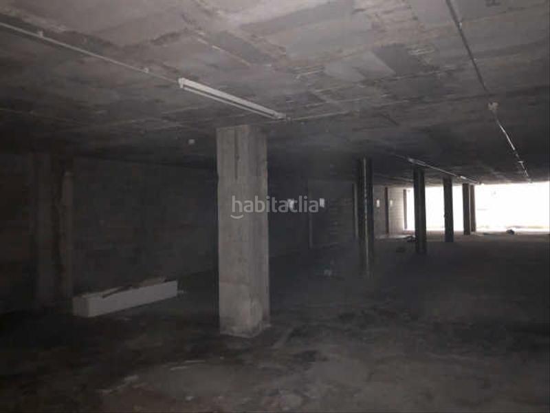 Foto aeef62a0-93e7-4459-abc6-9c581e9a8477. Aparcament cotxe a Centre Salt Foto aeef62a0-93e7-4459-abc6-9c581e9a8477. Aparcament cotxe a Centre Salt