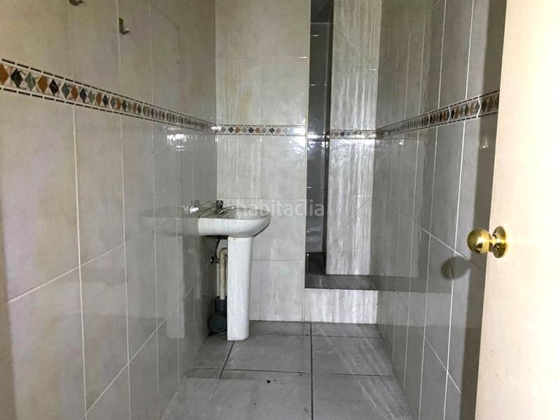 Foto c4a0dd5c-ca2d-4549-b47e-ed0ebc116915. Local comercial a Poble Nou Manresa Foto c4a0dd5c-ca2d-4549-b47e-ed0ebc116915. Local comercial a Poble Nou Manresa