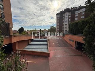 Lloguer Aparcament cotxe  Víctor de la serna. Plaza de garaje en alquiler en hispanoamérica, madrid! excelente Lloguer Aparcament cotxe  Víctor de la serna. Plaza de garaje en alquiler en hispanoamérica, madrid! excelente