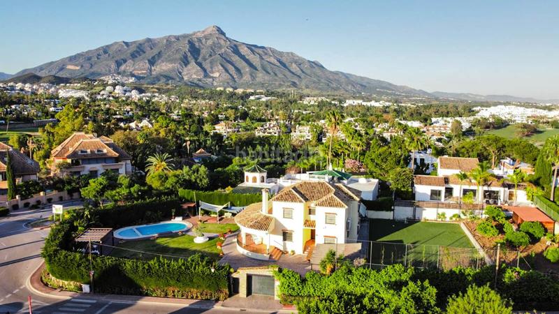 Foto 06a76630-c28e-4065-94a1-daf53bad939d. Casa amb calefacció aparcament piscina a Las Brisas Marbella Foto 06a76630-c28e-4065-94a1-daf53bad939d. Casa amb calefacció aparcament piscina a Las Brisas Marbella