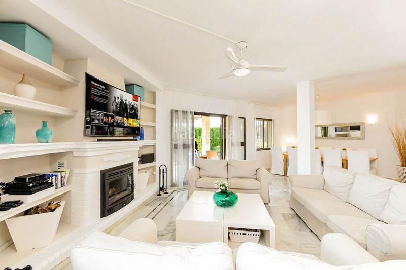 Foto 2539e311-8781-4f80-9171-82ea6532b09c. Casa amb calefacció aparcament piscina a Las Brisas Marbella Foto 2539e311-8781-4f80-9171-82ea6532b09c. Casa amb calefacció aparcament piscina a Las Brisas Marbella