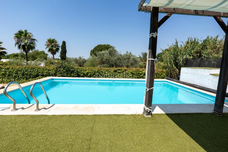 Foto 833fe432-ff40-4987-be7f-0deb404a769f. Casa amb calefacció aparcament piscina a Pedanías Norte Utrera Foto 833fe432-ff40-4987-be7f-0deb404a769f. Casa amb calefacció aparcament piscina a Pedanías Norte Utrera