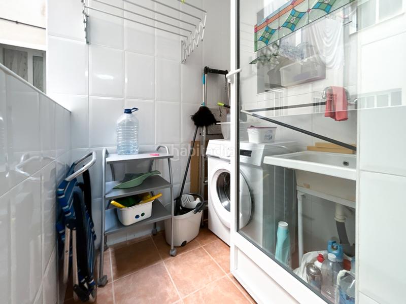 Foto e8d604b5-d5f7-4073-b526-205eb3791dcf. Lloguer apartament amb aparcament a Campello Playa Campello (el) Foto e8d604b5-d5f7-4073-b526-205eb3791dcf. Lloguer apartament amb aparcament a Campello Playa Campello (el)