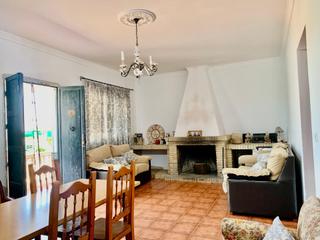 Xalet a Polígono 6 paraje 116 pajarete 175. Terreno con chalet y piscina en villaverde del río Xalet a Polígono 6 paraje 116 pajarete 175. Terreno con chalet y piscina en villaverde del río