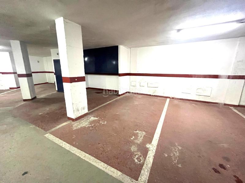 Foto eb305ece-2c97-4698-bf8a-237376d4c239. Autoparkplatz in El Portil Foto eb305ece-2c97-4698-bf8a-237376d4c239. Autoparkplatz in El Portil