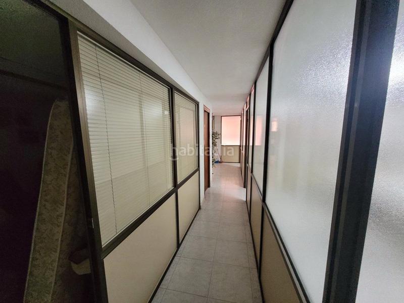 Foto 0dc2797e-e38d-4694-83dc-3290fdf8ac30. Oficina a Piscinas Villarreal / Vila - real Foto 0dc2797e-e38d-4694-83dc-3290fdf8ac30. Oficina a Piscinas Villarreal / Vila - real