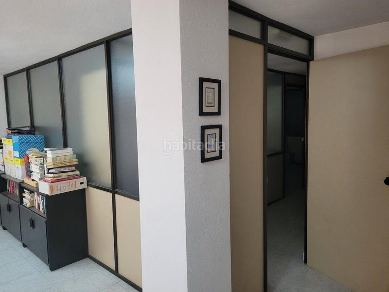 Foto b265392e-0334-4b54-ada2-305a5172370f. Oficina a Piscinas Villarreal / Vila - real Foto b265392e-0334-4b54-ada2-305a5172370f. Oficina a Piscinas Villarreal / Vila - real